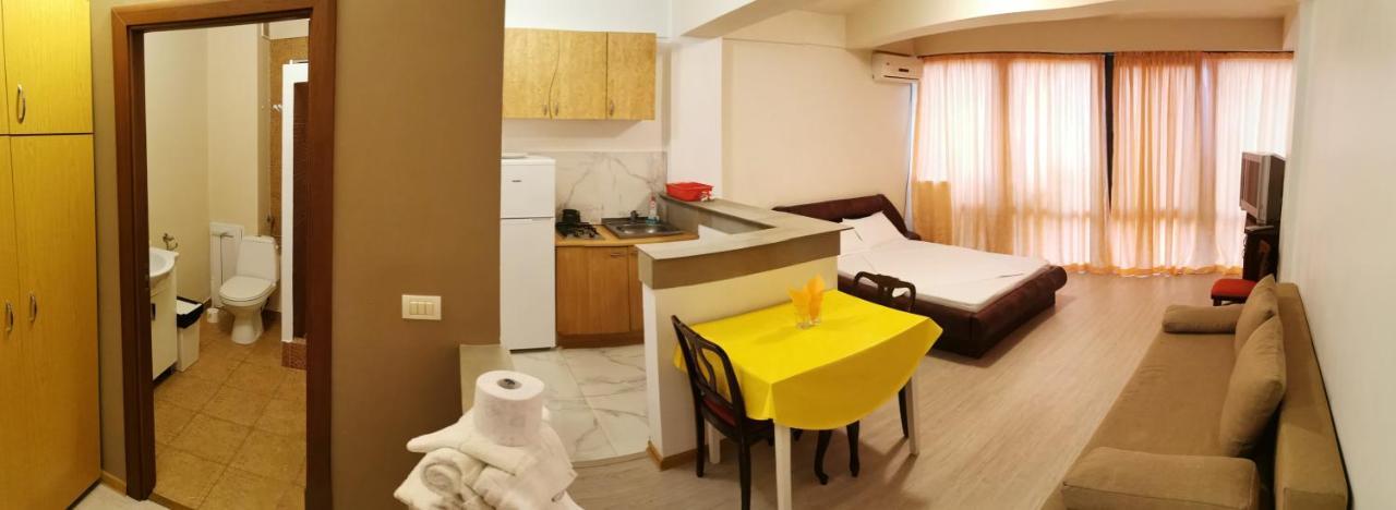 Vila Zuzette Hotel Constanţa Buitenkant foto